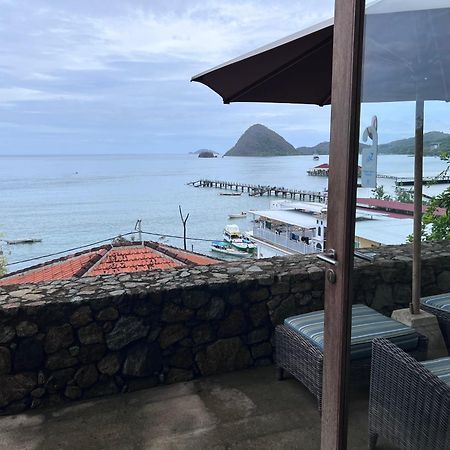 Blue Parrot Hotell Labuan Bajo Exteriör bild
